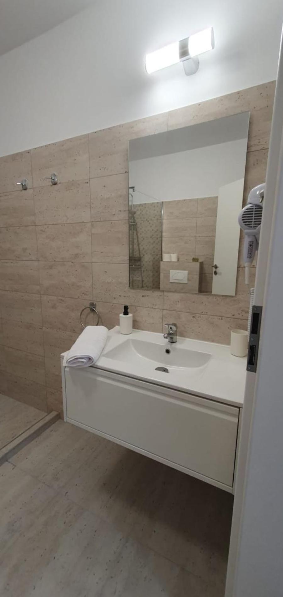 Cinque Stelle Hotel Apartments Kaloşvar Dış mekan fotoğraf