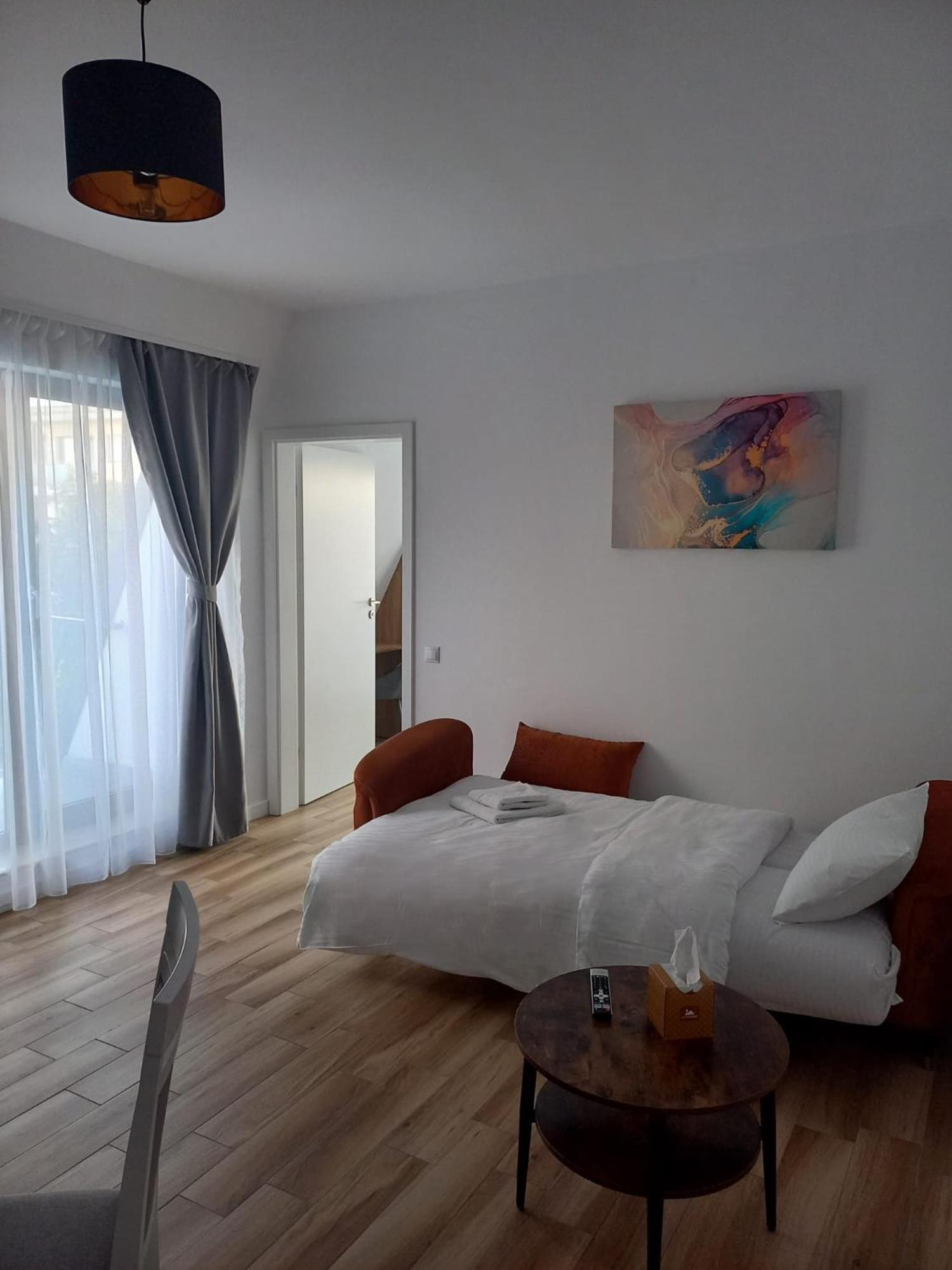 Cinque Stelle Hotel Apartments Kaloşvar Dış mekan fotoğraf