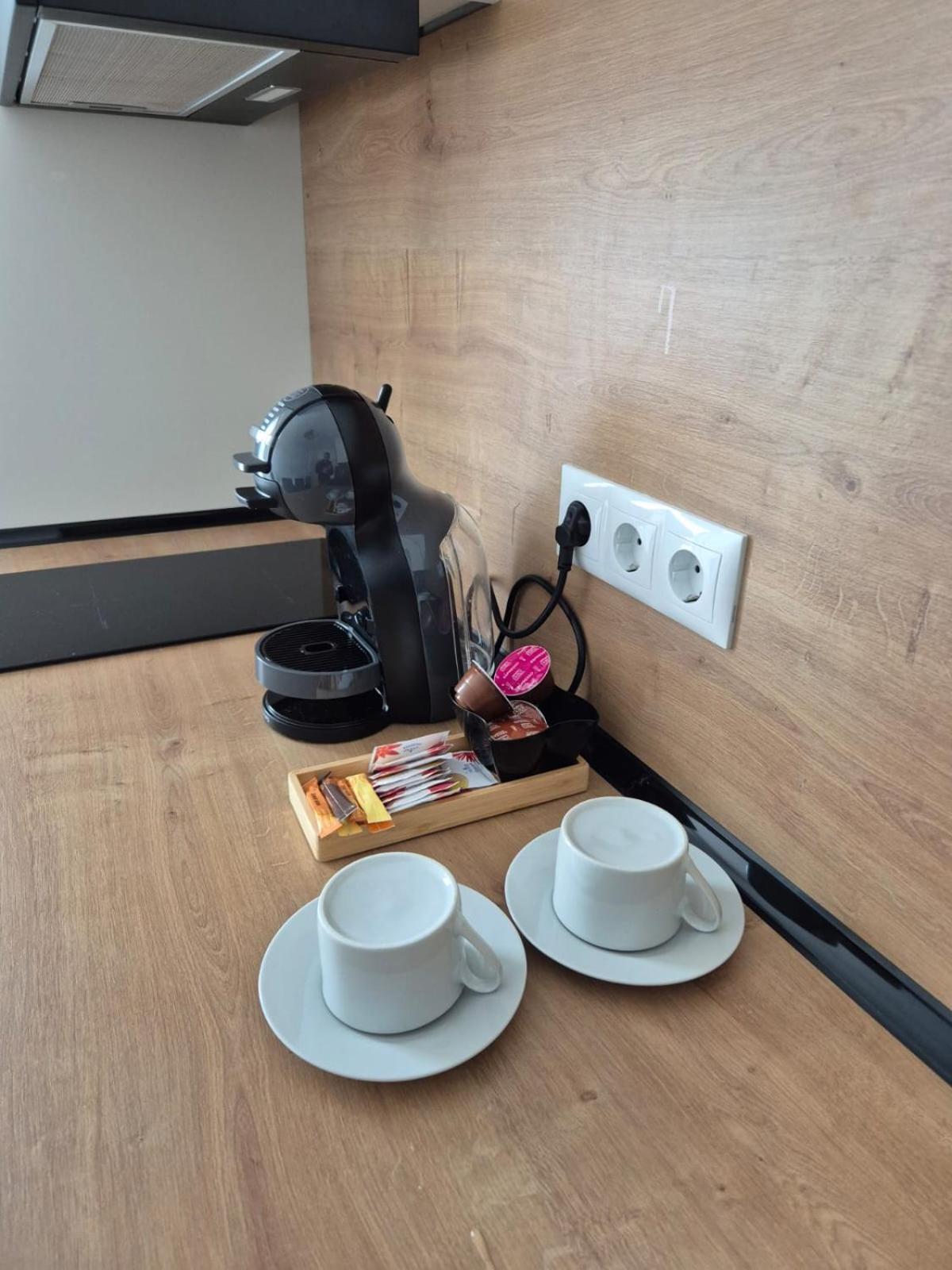 Cinque Stelle Hotel Apartments Kaloşvar Dış mekan fotoğraf